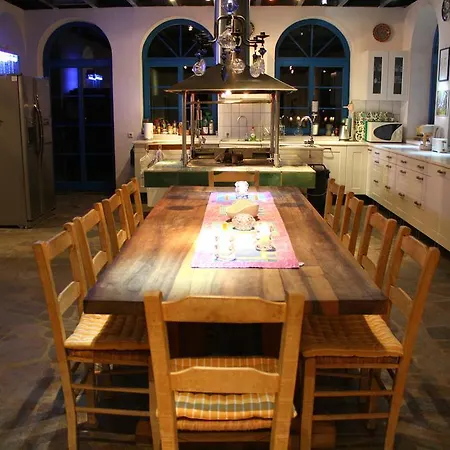 House Villa Trizonia